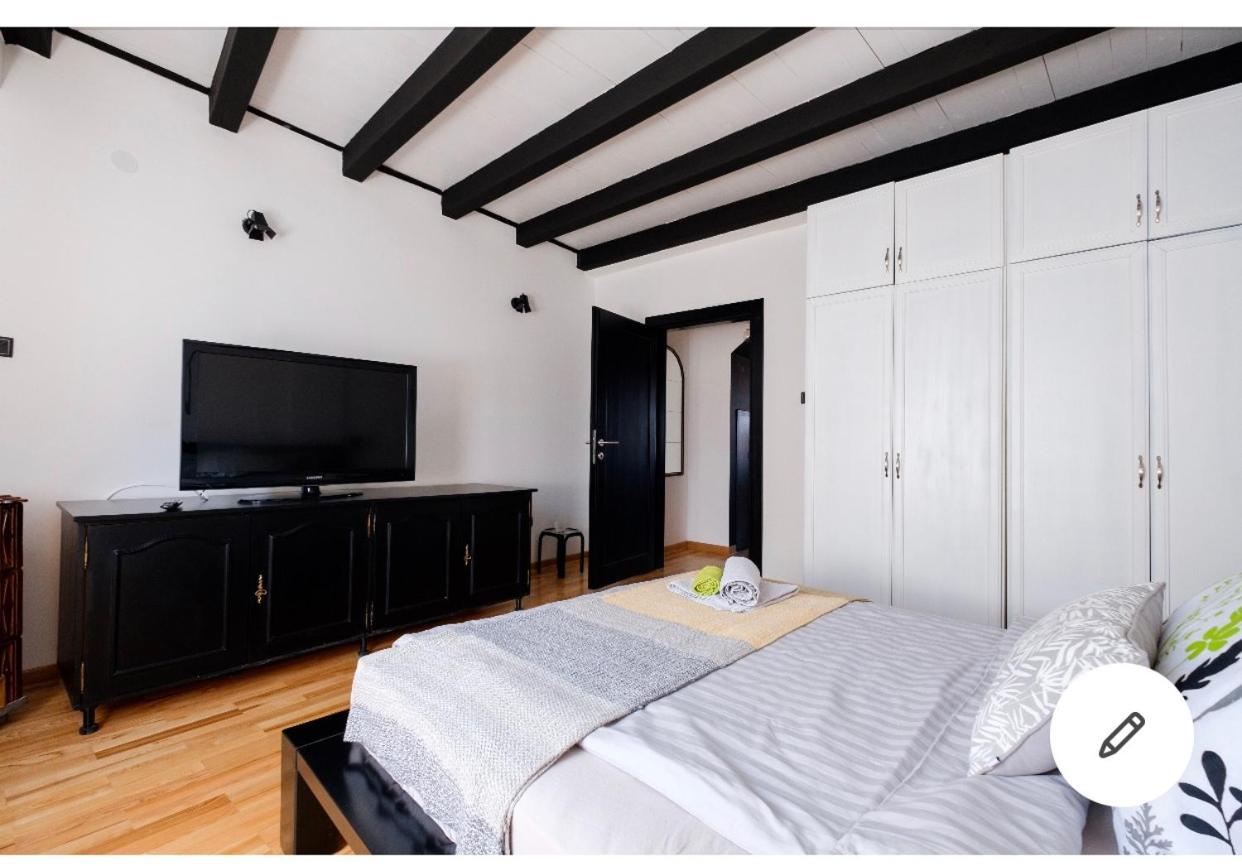 Svetogorska Tri Appartement Belgrado Buitenkant foto
