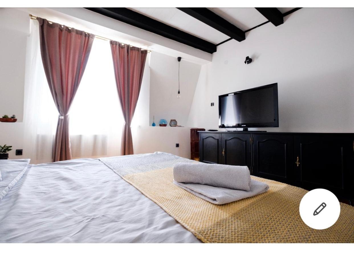 Svetogorska Tri Appartement Belgrado Buitenkant foto